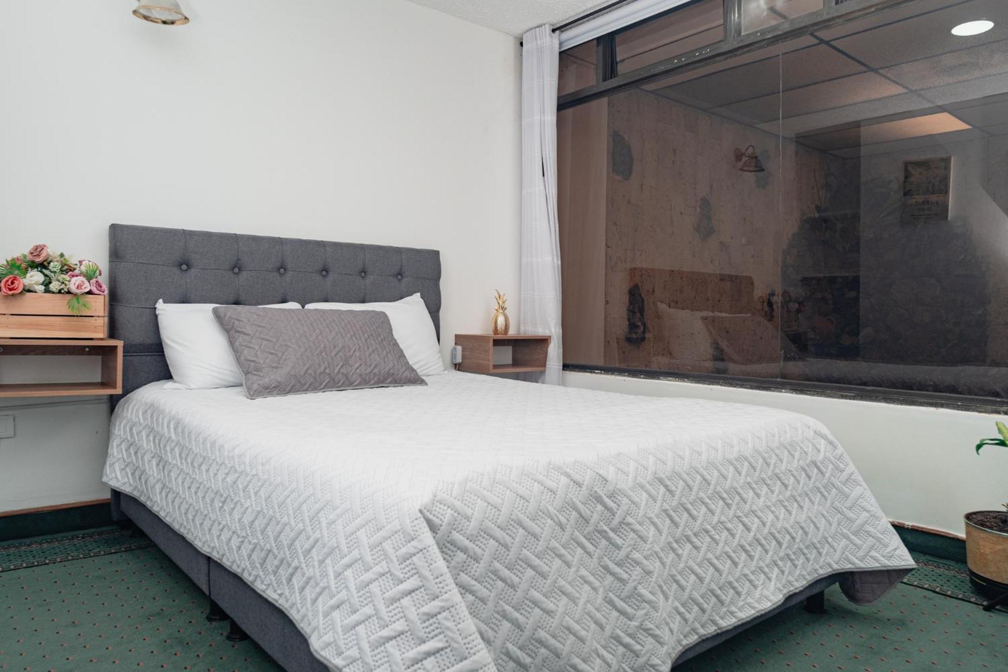 Innovar Casa Hostal Богота Экстерьер фото