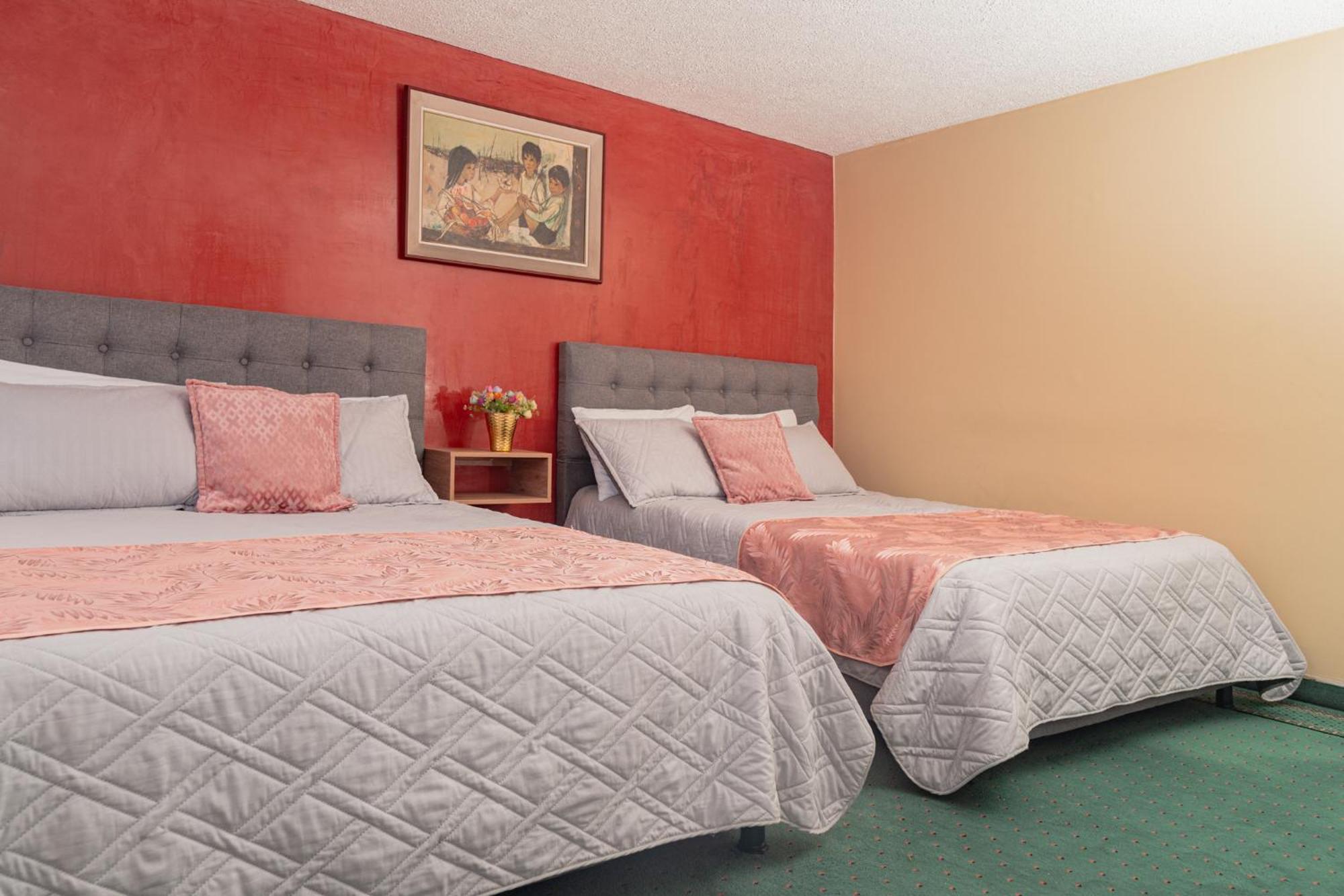 Innovar Casa Hostal Богота Экстерьер фото