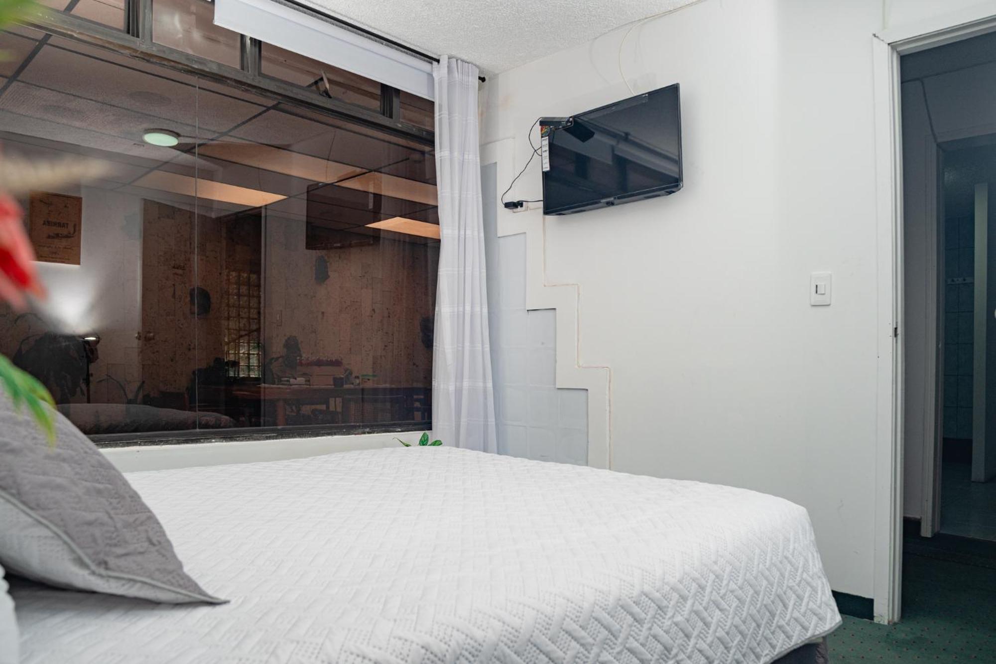 Innovar Casa Hostal Богота Экстерьер фото
