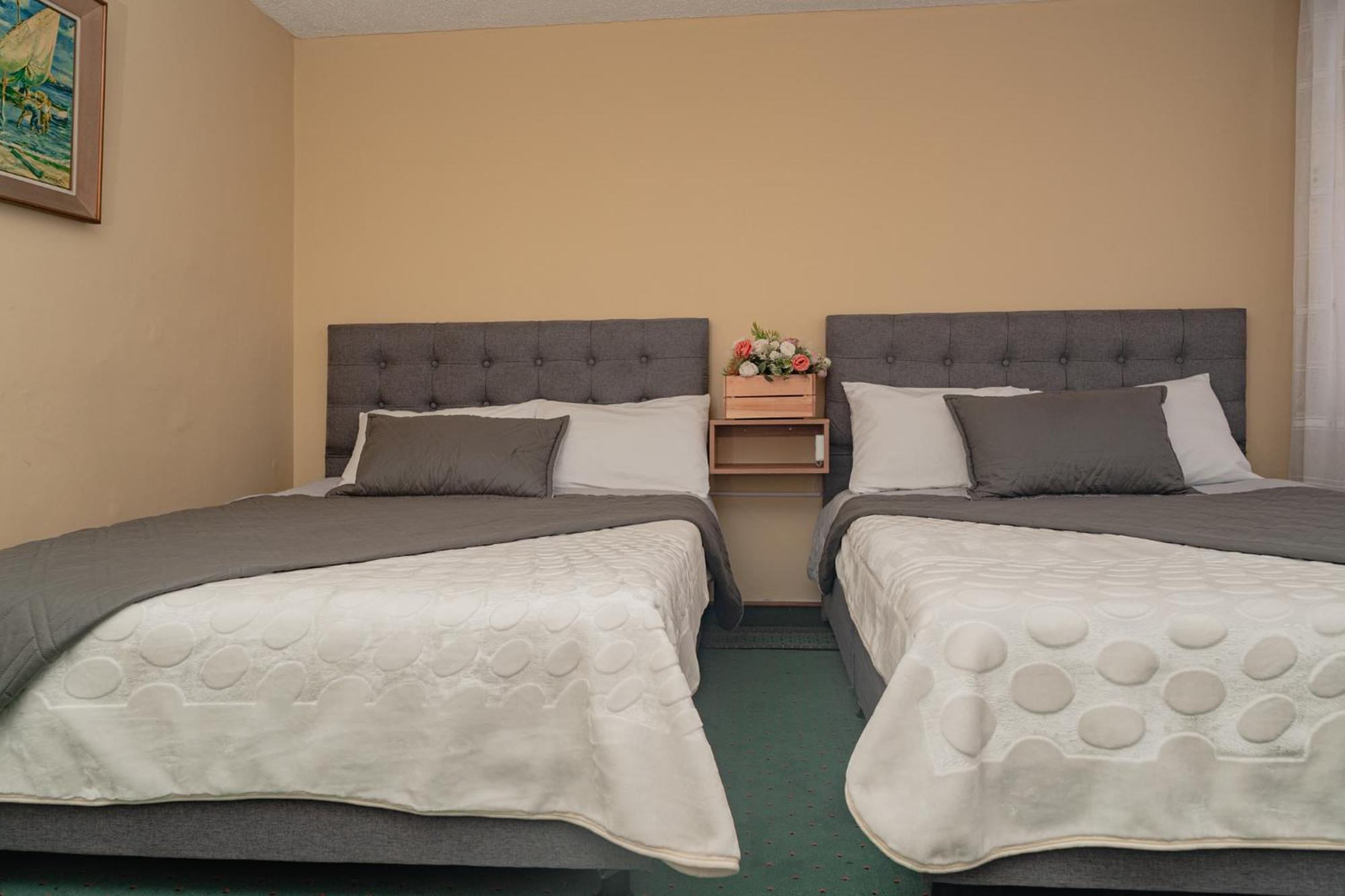 Innovar Casa Hostal Богота Экстерьер фото