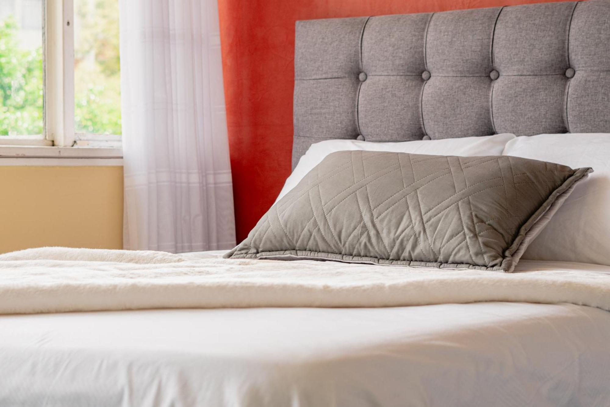Innovar Casa Hostal Богота Экстерьер фото
