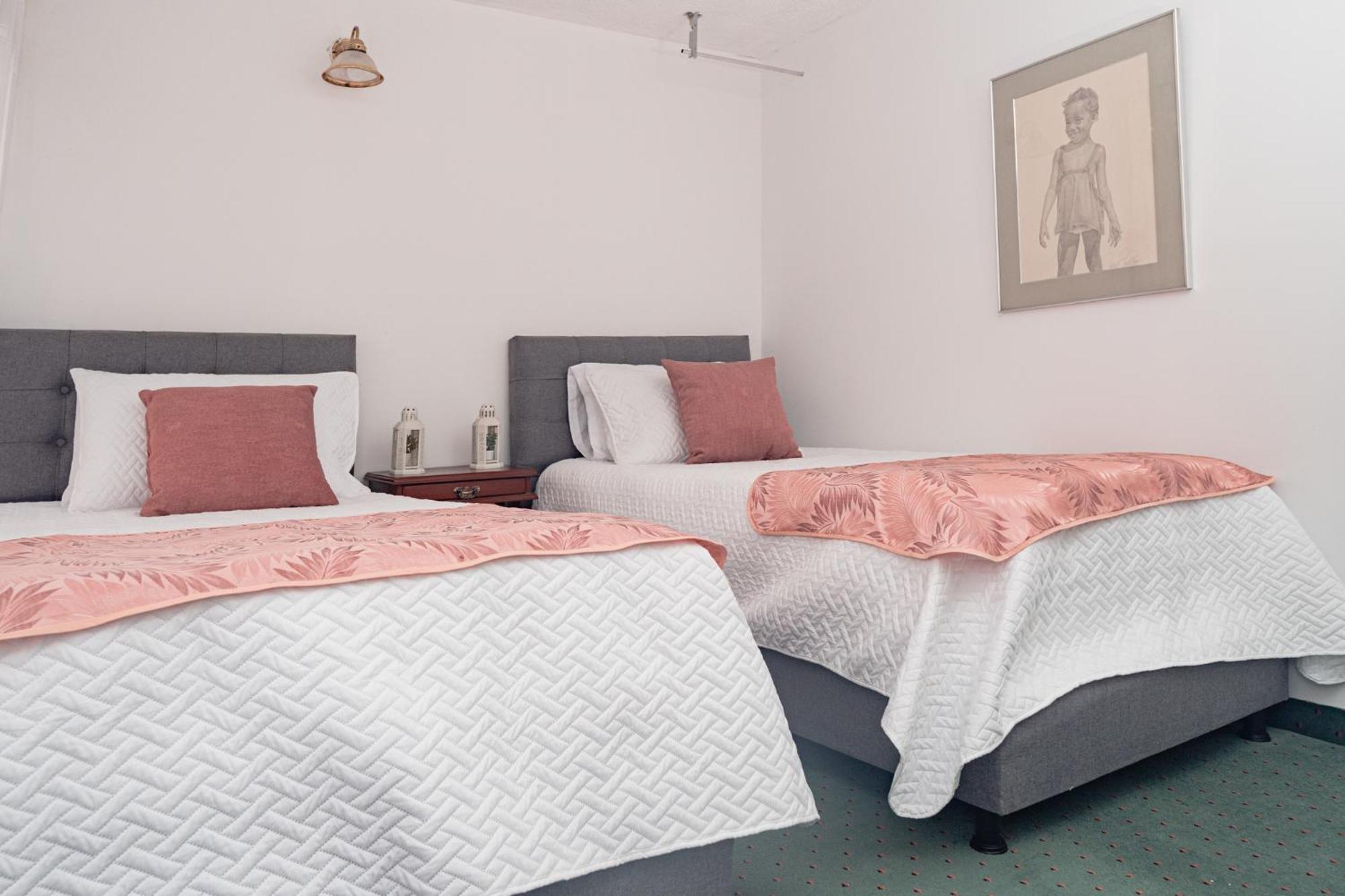 Innovar Casa Hostal Богота Экстерьер фото